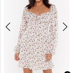 Super cute nasty gal mini dress w long sleeves